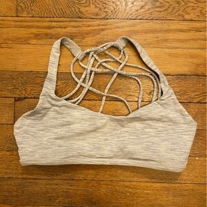 Lulu lemon women’s sports bra
